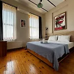 2Br, 2Ba, 4Th Floor Of Historical Building ,Galata