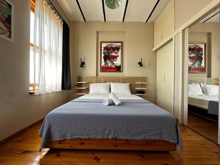 2br, 2ba, 4th Floor Of Historical Building ,galata Daire İstanbul